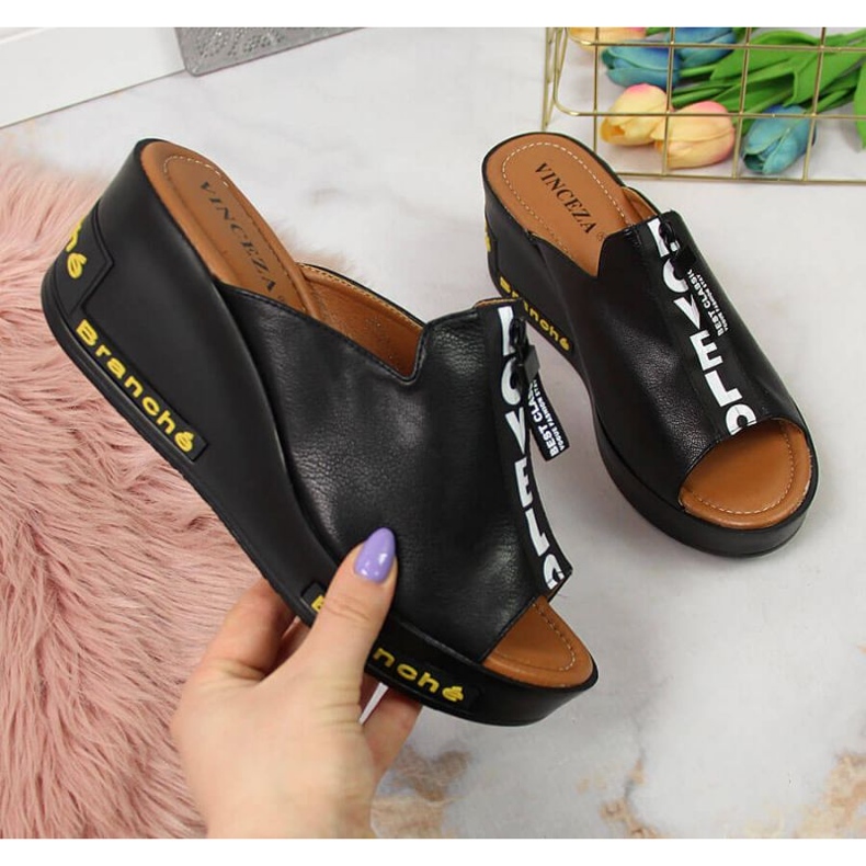 Papuci negri cu pană cu inscripții Vinceza W JAN109 negru 1