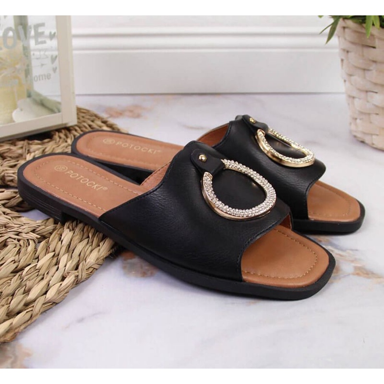 Papuci negri cu decor Potocki W WOL74A negru 2