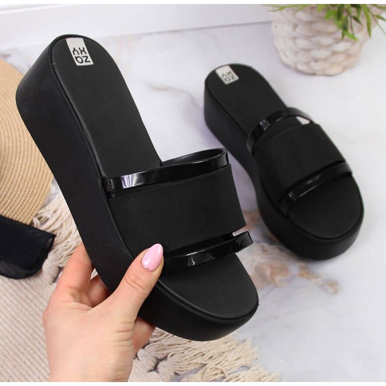 Papuci de cauciuc pe platforma Zaxy W INT1708B negru 1