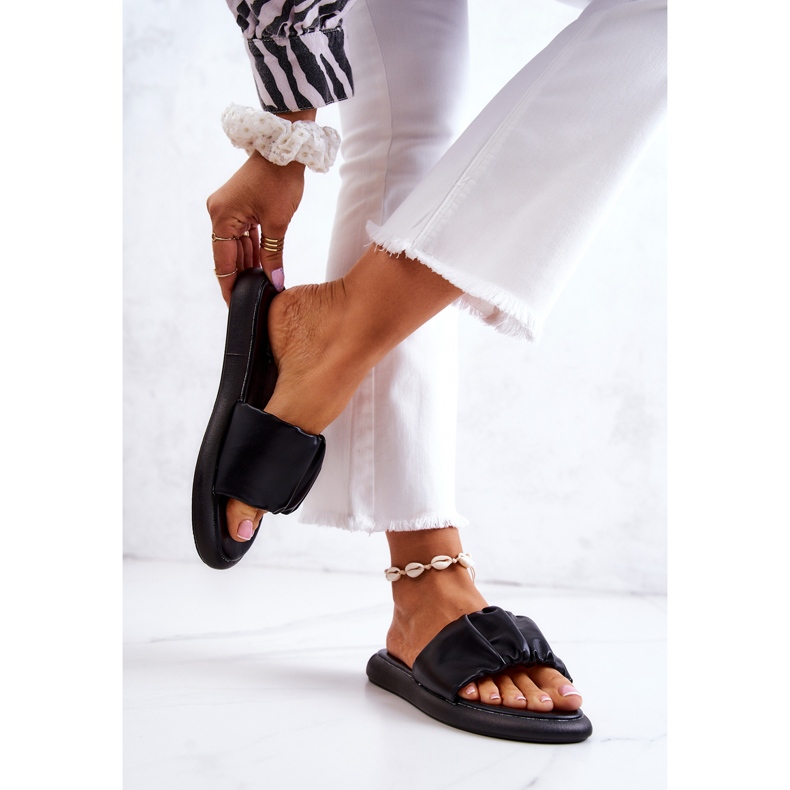 S.Barski Papuci negri clasici pentru femei Feline negru 2