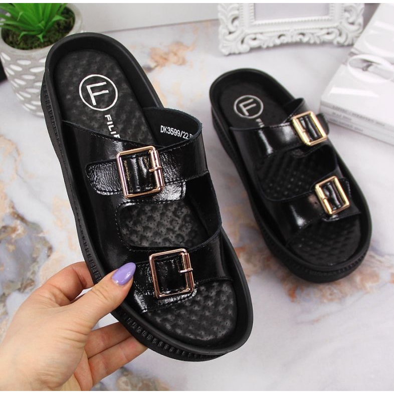 Papuci de piele cu catarame Filippo W PAW346A negru 1