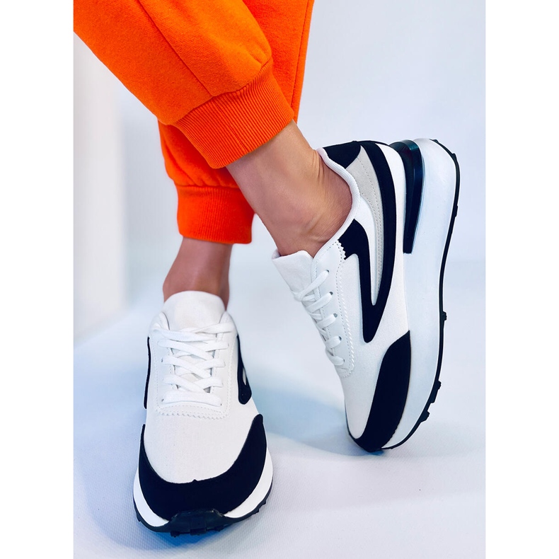 Pantofi sport dama Naila Black alb negru 1