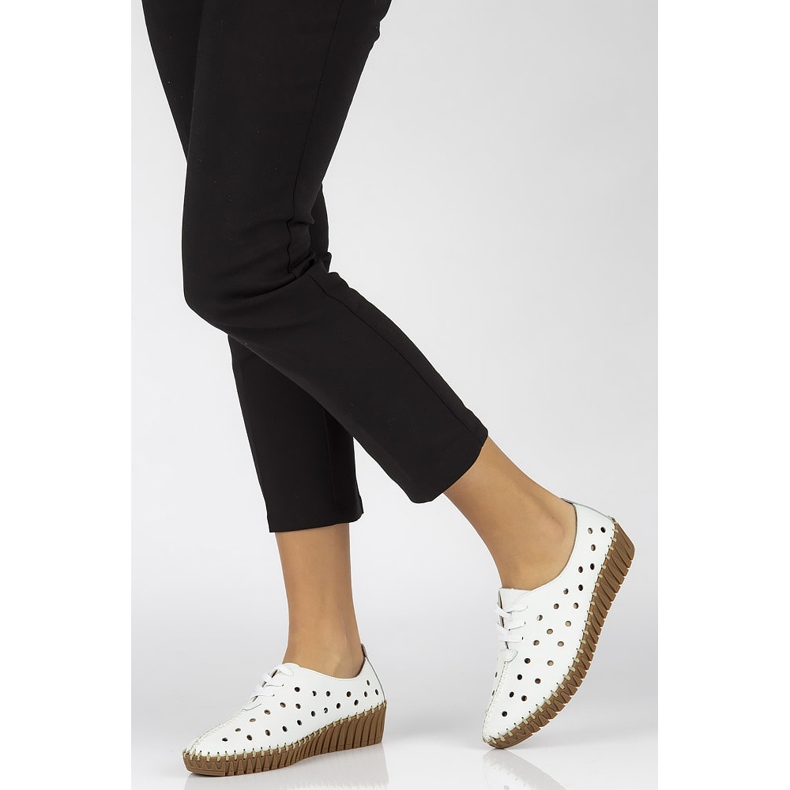 Pantofi din piele Filippo DP1230 / 20 Wh alb 1