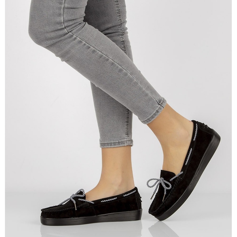 Pantofi din piele Filippo DP1200 / 20 Bk negru 1