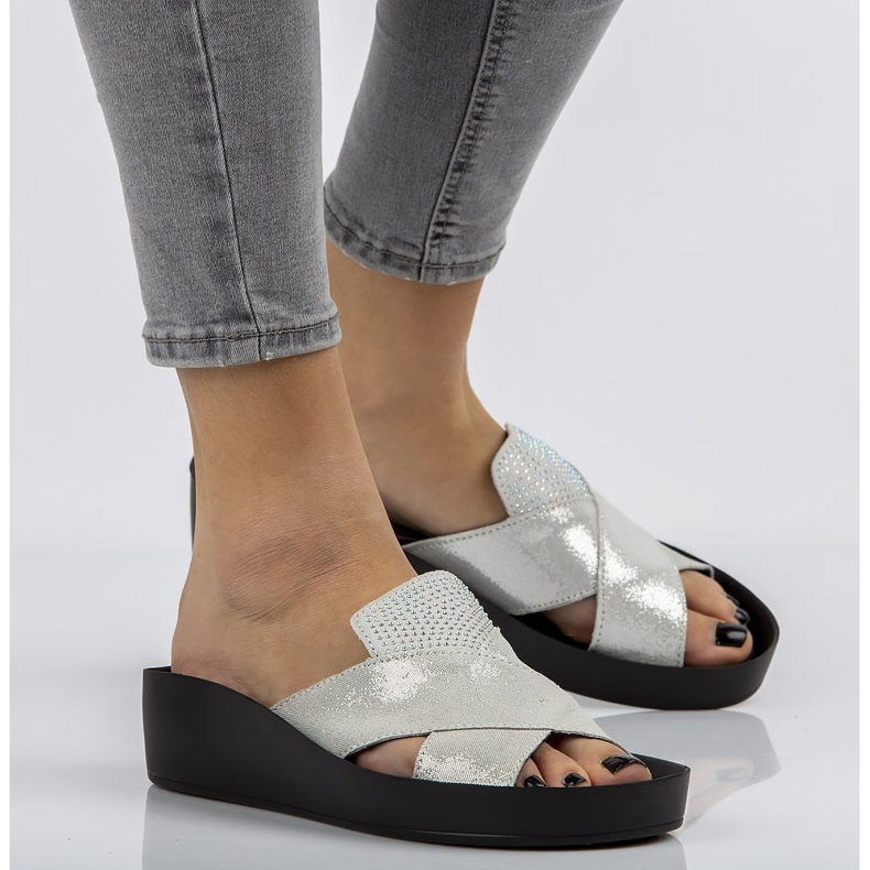 Papuci de piele Filippo DK1222 / 20 Si argintiu 1