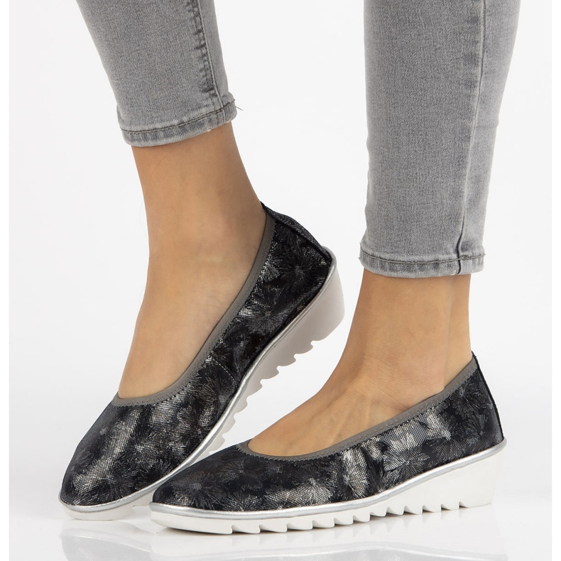 Pantofi din piele Filippo DP046 / 18 Nv Fl bleumarin negru albastru marin 1