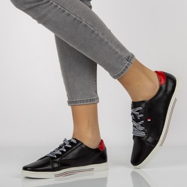Pantofi din piele Filippo DP2154 / 21 Bk negru 1