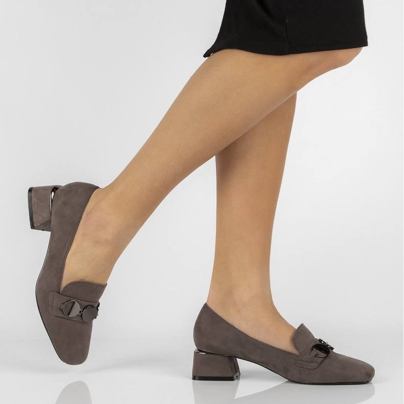 Pantofi cu toc FILIPPO DP2097 / 22 Gr gri 1