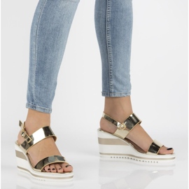 Sandale pe pană Filippo DS2094 / 21 Du-te aurii de aur 1 Sandale pe pană Filippo DS2094 / 21 Du-te aurii de aur 1