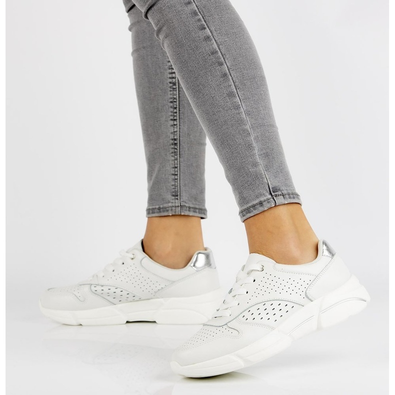 Tenisi din piele Filippo DP2156 / 21 Wh alb 1 Tenisi din piele Filippo DP2156 / 21 Wh alb 1