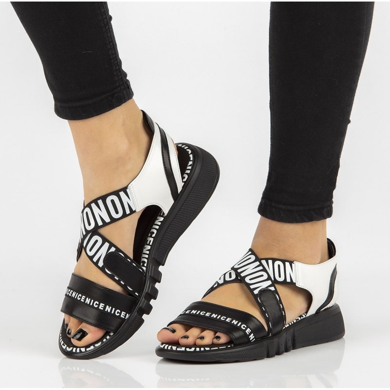 Sandale negre pe pană Filippo DS2317 / 21 Bk negru 1