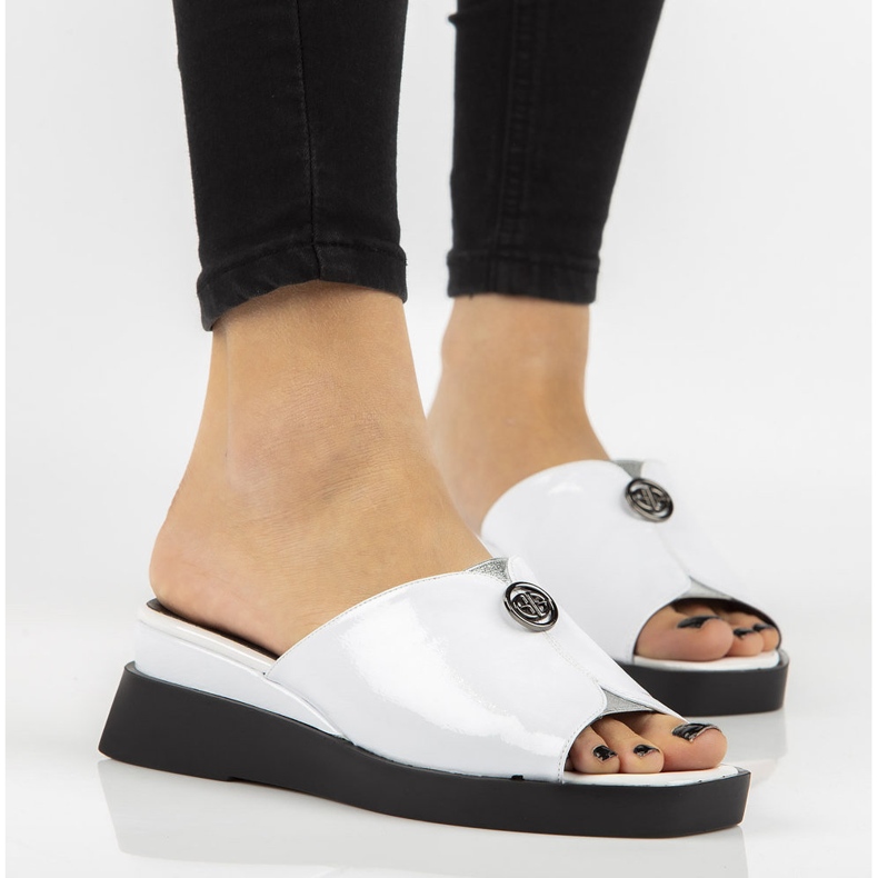 Filippo DK2351 / 21 Wh papuci albi 1