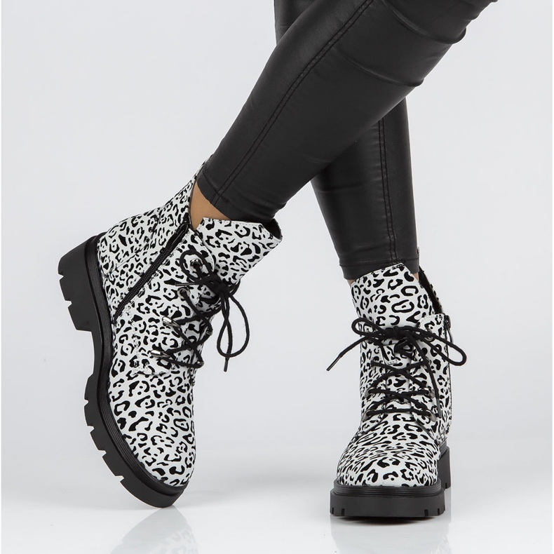 Cizme albe Filippo DBT3071 / 21 Wh negru 2