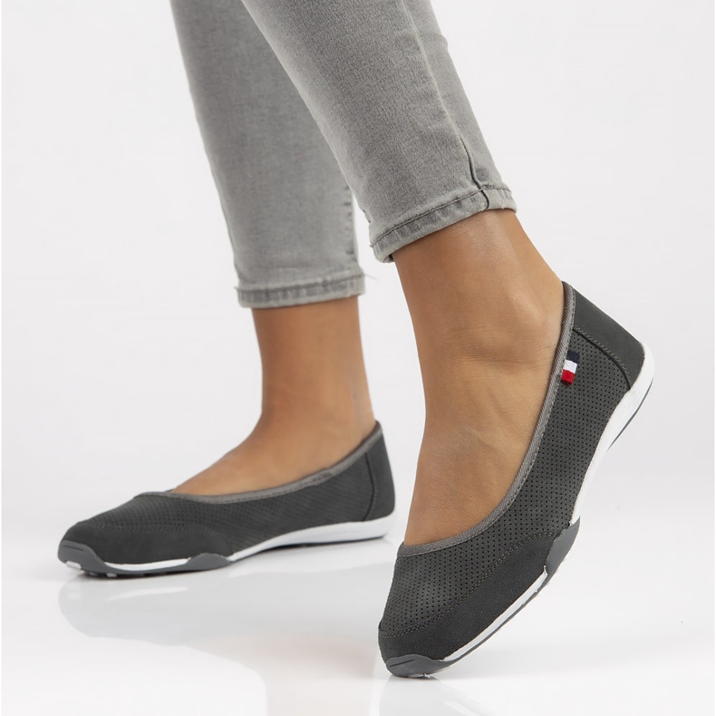 Pantofi din piele Filippo DP143 / 22 Gr gri 1