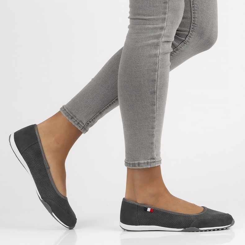 Pantofi din piele Filippo DP143 / 22 Gr gri 2