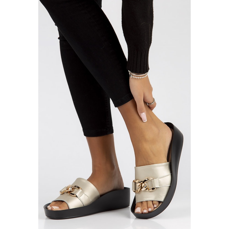 Papuci de piele Filippo DK3590 / 22 Go golden de aur 2