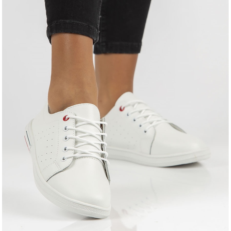 Pantofi din piele Filippo DP3508 / 22 Wh alb 1