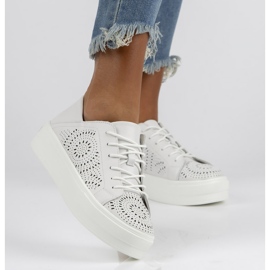 Pantofi din piele FILIPPO DP3529 / 22 Wh alb 1