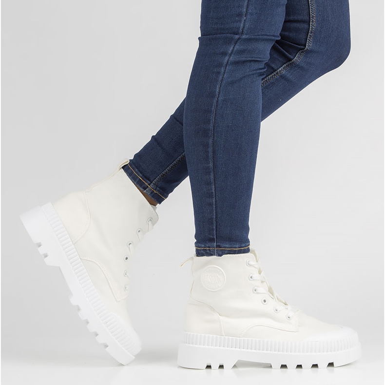 Tenisi albi Filippo 2021 1