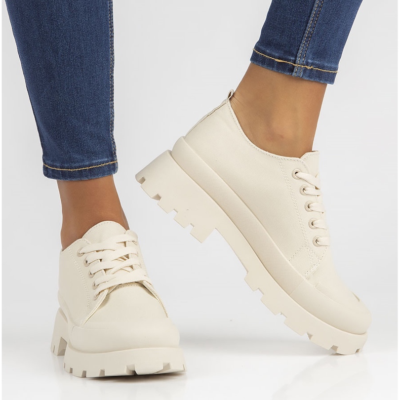 Adidași Filippo PC125 bej 2