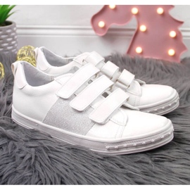 Pantofi adidași pentru fete cu velcro alb Kornecki 6286 2