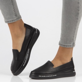 Pantofi din piele Filippo DP3623 / 22 Bk negru 2