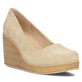 Pantofi din piele Filippo DP3521 / 22 Be Su bej 1