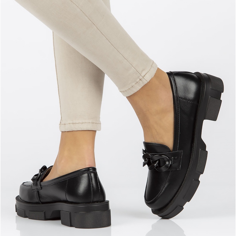 Pantofi din piele Filippo DP3221 / 22 Bk Bk negru 1