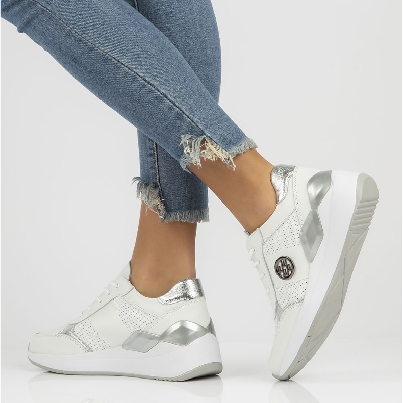 Tenisi din piele Filippo DP3553 / 22 Wh alb 1 Tenisi din piele Filippo DP3553 / 22 Wh alb 1