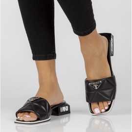 Papuci de piele Filippo DK3905 / 22 Bk negru 1