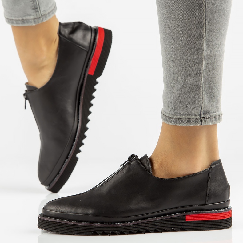 Pantofi din piele Filippo DP3916 / 22 Bk negru 1