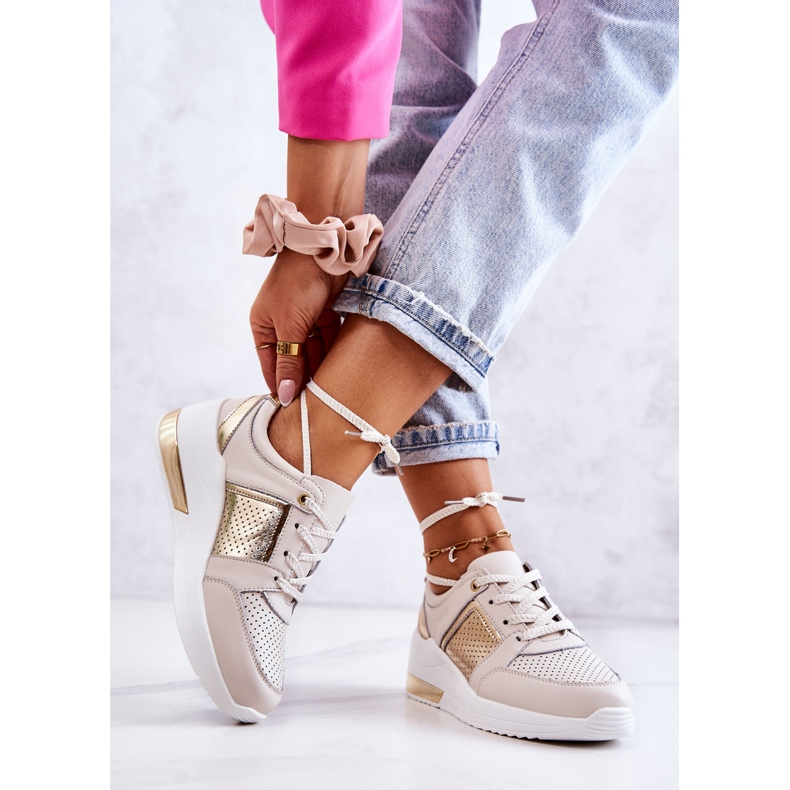 S.Barski Pantofi sport din piele pentru damă, pe pană, bej și alb Larson de aur 2