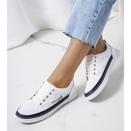 Tenisi albi din piele de la Valeska albastru marin 1