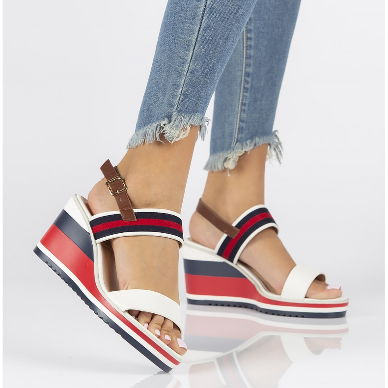 Sandale pe pană Filippo DS2094 / 22 Wh Nv alb roșu albastru marin 2