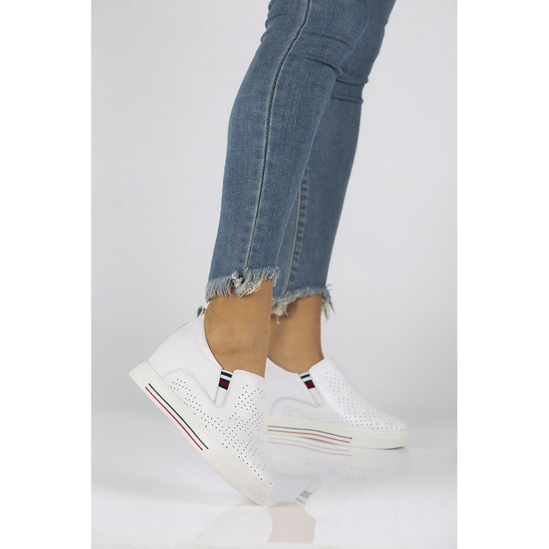 Pantofi din piele Filippo DP1356 / 22 Wh alb 1