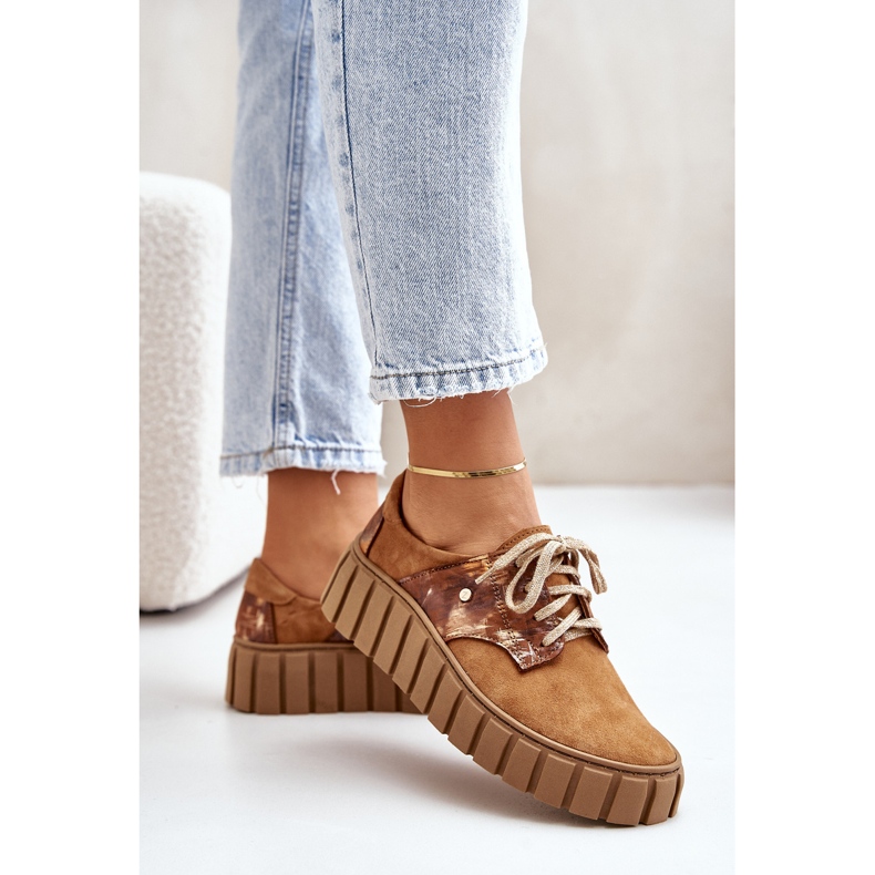 Pantofi din piele intoarsa pe platforma maro de hipnoza 1