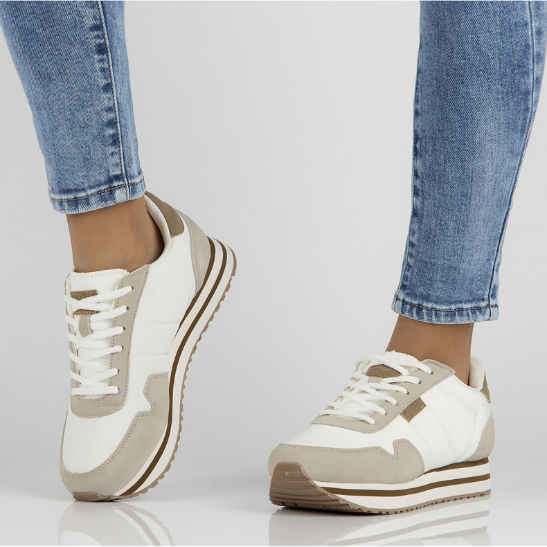 Adidași Filippo DP2111 / 22 Wh albi 1