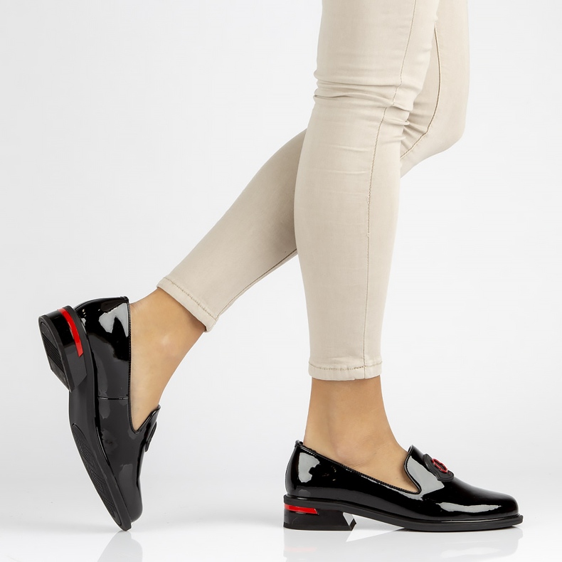 Pantofi din piele Filippo DP3720 / 22 Bk negru 2