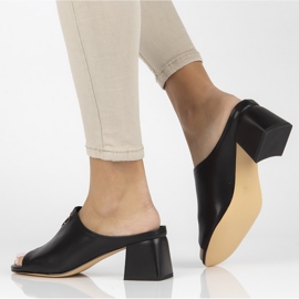 Papuci de piele Filippo DK3728 / 22 Bk negru 1