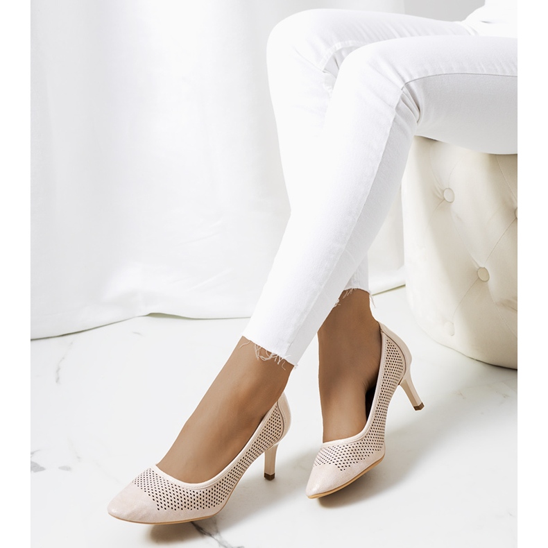 Ace ajurate bej și auriu de aur 1