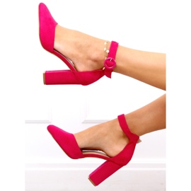 Pompe expuse pe călcâiul lui Iris Fuchsia roz 5