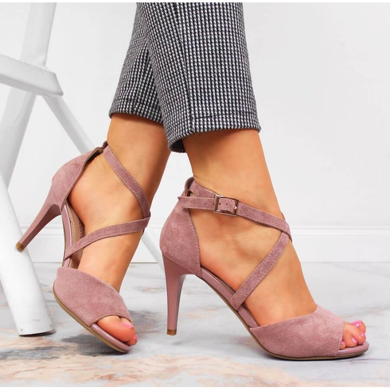 Sandale roz pe un toc înalt W Sergio Leone 2