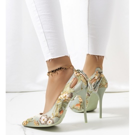 Tocuri verzi înalte cu model floral Jalisa multicolor verde 2