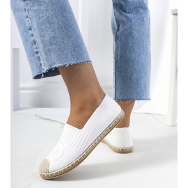 Espadrile albe de damă de la Dean 1
