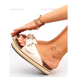 Flip-flops pe o talpă decorată Lane Beige bej 1