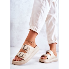 Papuci De Damă Piele Cu Cataramă La.Fi Bej Nariss 2 Papuci De Damă Piele Cu Cataramă La.Fi Bej Nariss 2