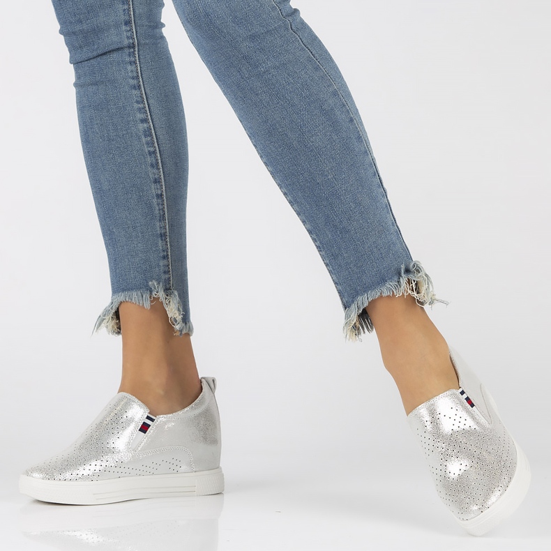 Pantofi din piele Filippo DP1356 / 22 Si argintiu 2