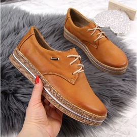 Pantofi de dama din piele pe platforma maro deschis Helios 380 2