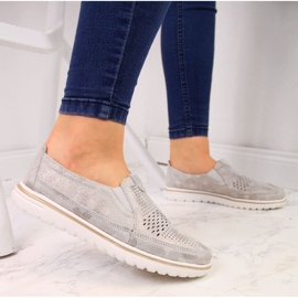 Pantofi de damă din piele ajurata auriu Jezzi de aur 2