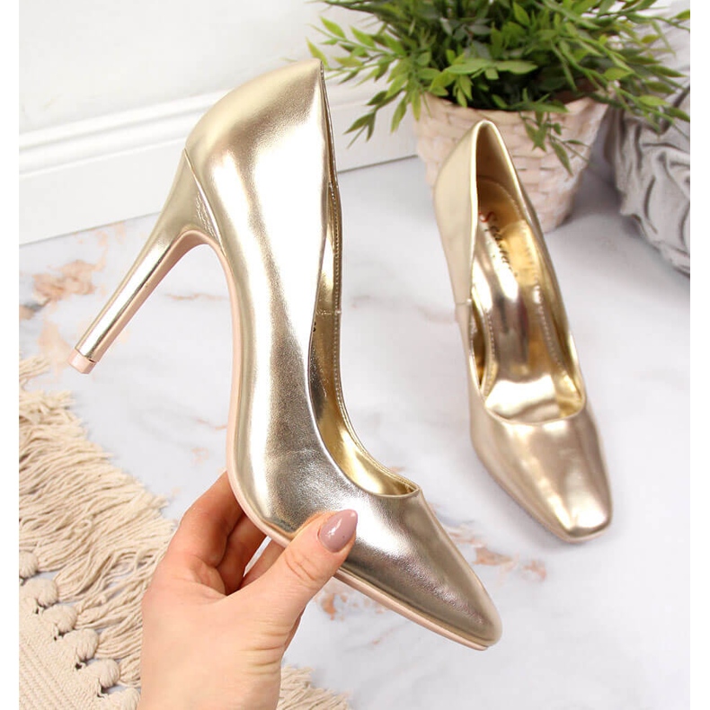 Pompe pe toc auriu Seastar de aur 2